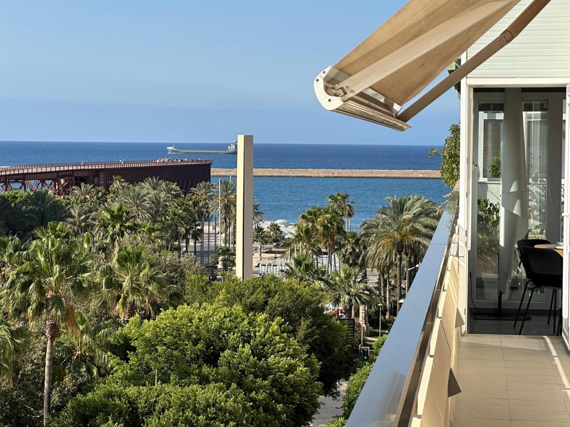 Ferienwohnung The Penthouse Almería Exterior foto
